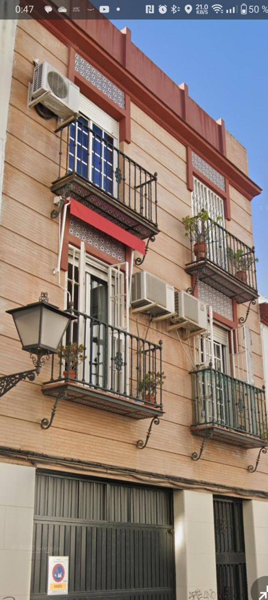 Luminoso Apartamento Exterior Con Balcon Y Patio En Centro Historico Feria-Alameda Севиля Екстериор снимка